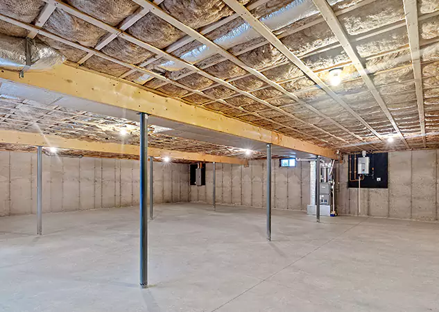 Expert Crawl Space Cleanup: Your Crawl Space Restoration Team in Lindale, GA